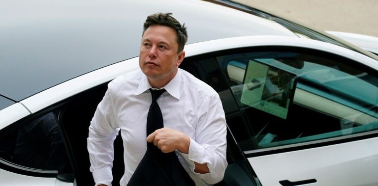 Elon Musk, camino a convertirse en el primer billonario del mundo gracias a SpaceX Elon Musk, camino a convertirse en el primer billonario del mundo gracias a SpaceX