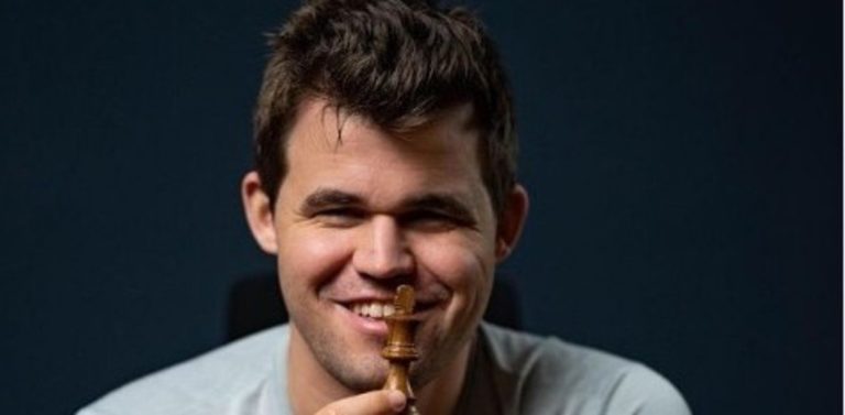 Magnus Carlsen, el campeón mundial de ajedrez que convirtió su don en un negocio millonario Magnus Carlsen, el campeón mundial de ajedrez que convirtió su don en un negocio millonario