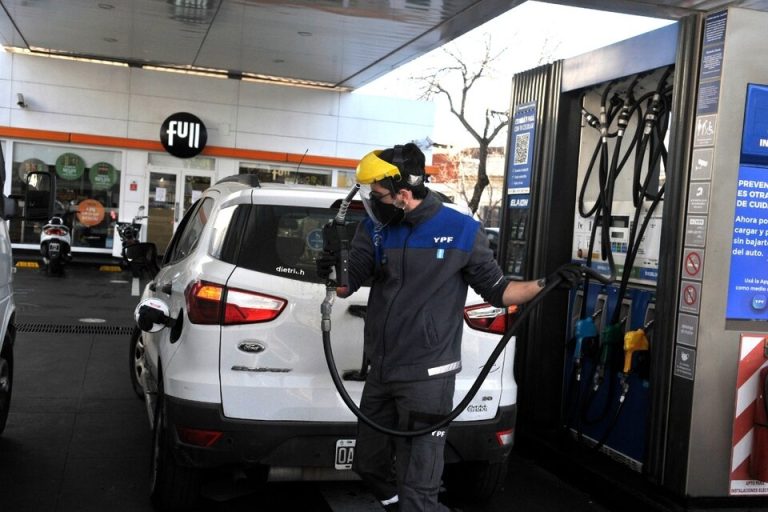 Nafta: desde este miércoles los combustibles aumentan alrededor de un 9%
