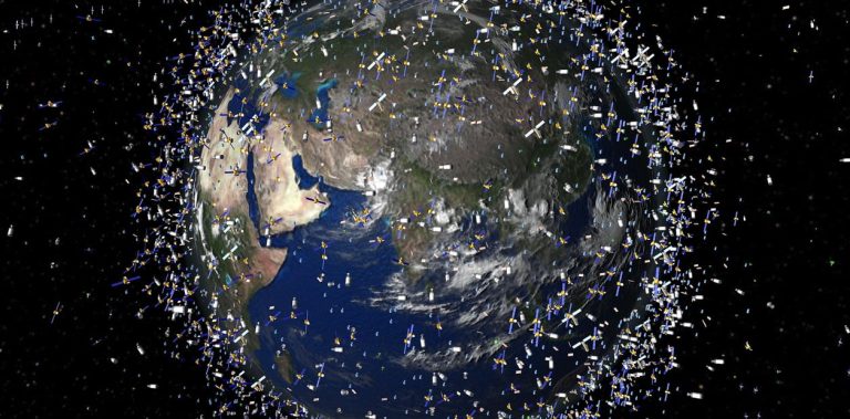 Basura espacial: ¿un pedazo de cohete puede caer sobre nosotros? Basura espacial: ¿un pedazo de cohete puede caer sobre nosotros?